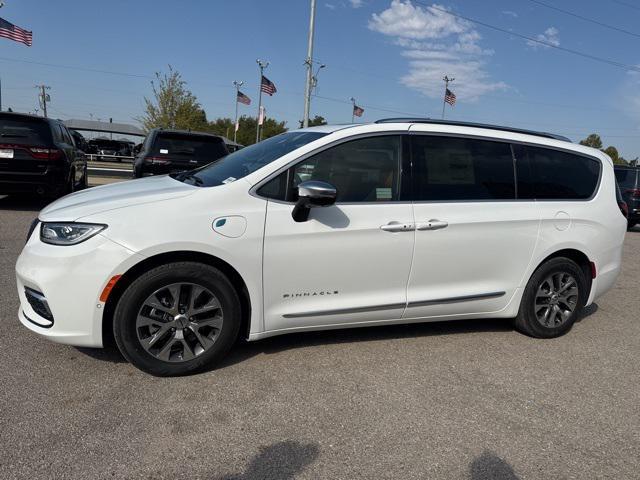 new 2025 Chrysler Pacifica car, priced at $61,480