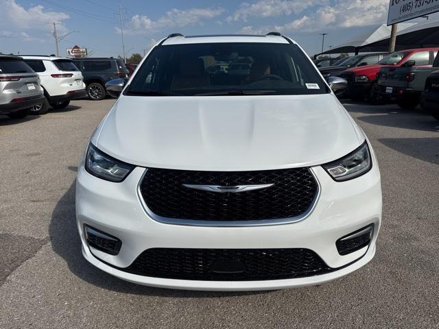 new 2025 Chrysler Pacifica car, priced at $61,480