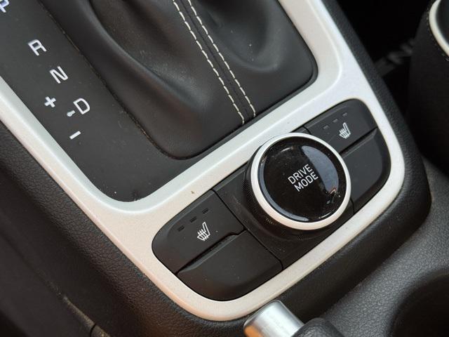 used 2022 Hyundai Venue car, priced at $17,888