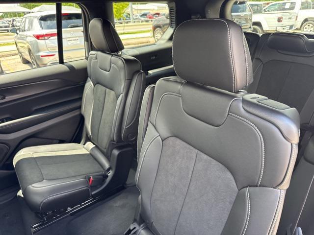 new 2025 Jeep Grand Cherokee L car, priced at $35,130
