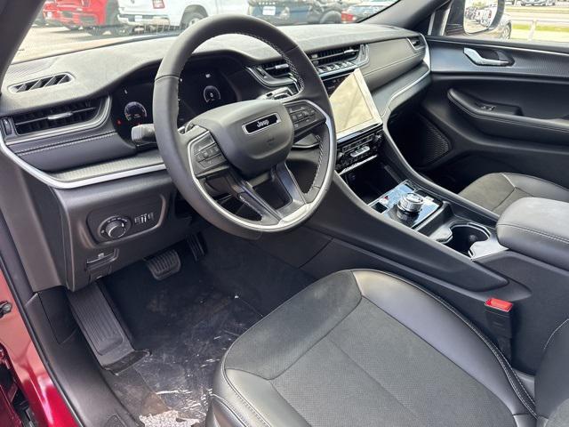new 2025 Jeep Grand Cherokee car, priced at $36,130