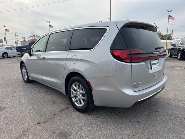 new 2026 Chrysler Pacifica car, priced at $38,735