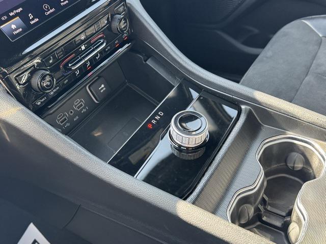 used 2024 Jeep Grand Cherokee L car, priced at $33,988
