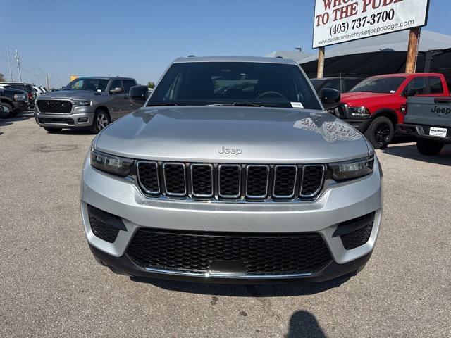 new 2025 Jeep Grand Cherokee car, priced at $32,525