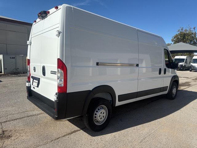 new 2025 Ram ProMaster 2500 car, priced at $45,050