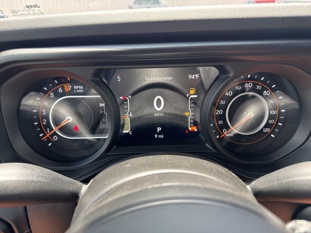 new 2025 Jeep Gladiator car, priced at $38,280