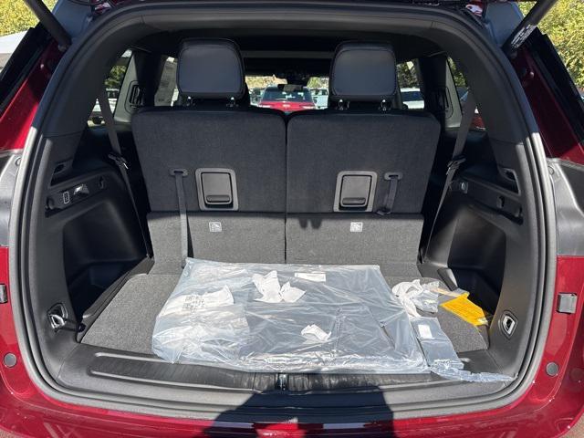 new 2025 Jeep Grand Cherokee L car, priced at $39,830