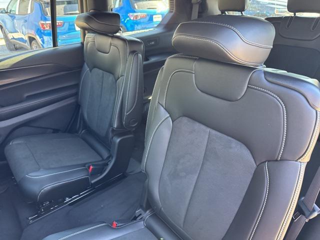 new 2025 Jeep Grand Cherokee L car, priced at $39,830