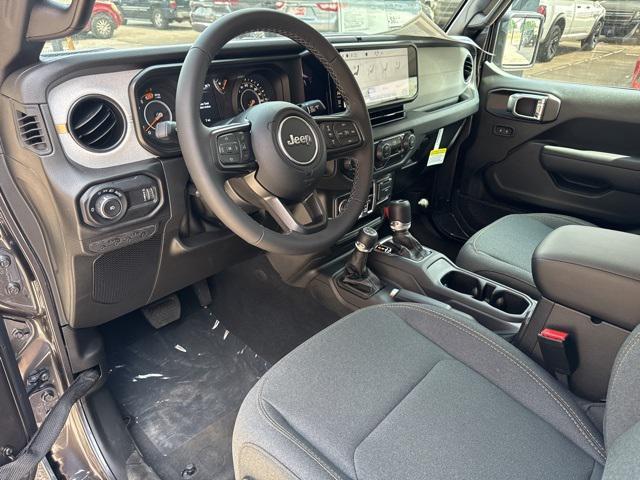 new 2025 Jeep Wrangler car, priced at $41,380