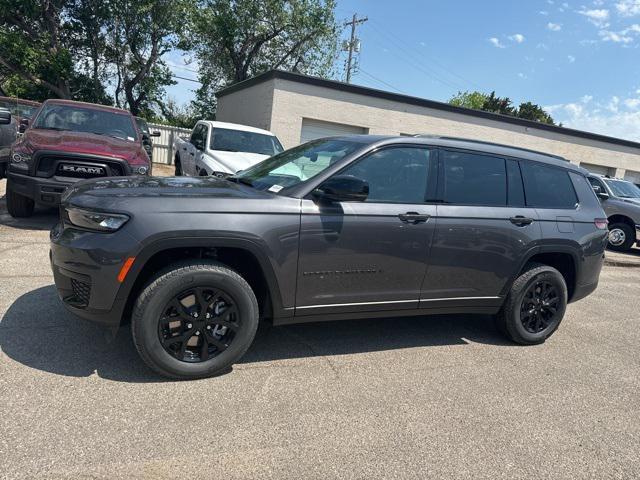 new 2024 Jeep Grand Cherokee L car, priced at $36,930