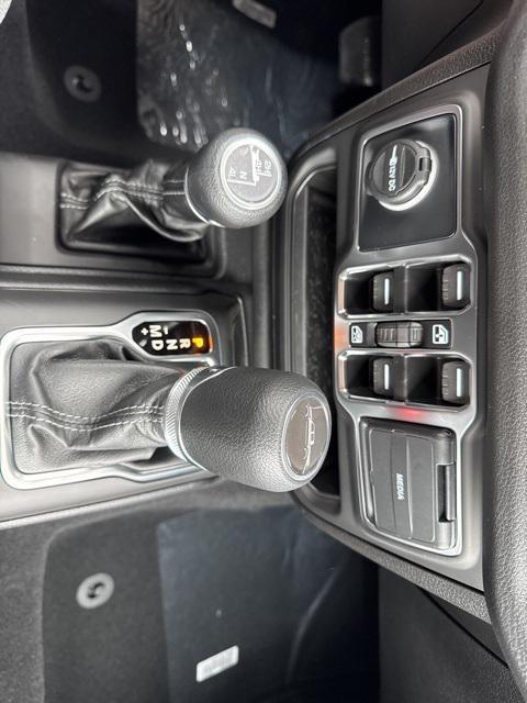 new 2025 Jeep Gladiator car, priced at $42,075