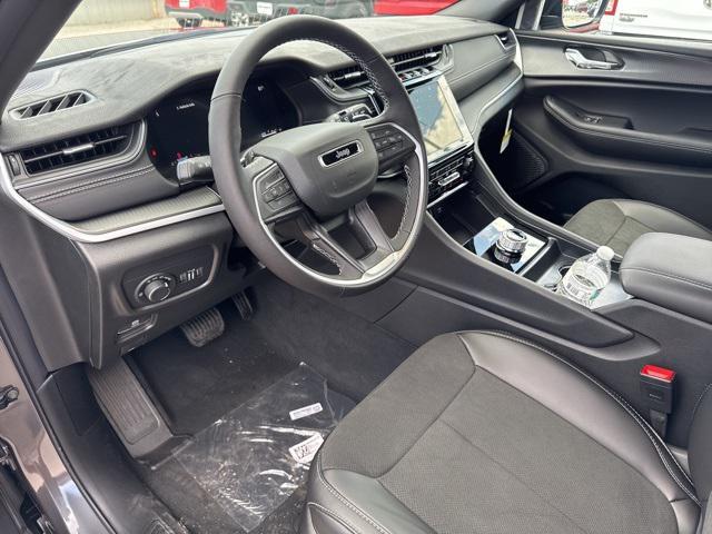 new 2025 Jeep Grand Cherokee L car, priced at $36,930