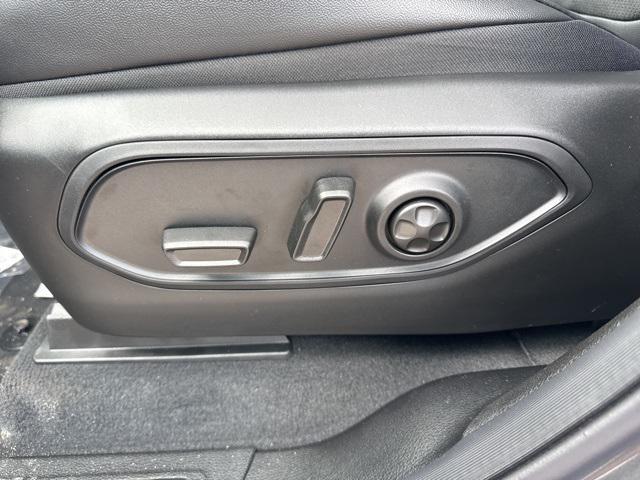 new 2025 Jeep Grand Cherokee L car, priced at $36,930