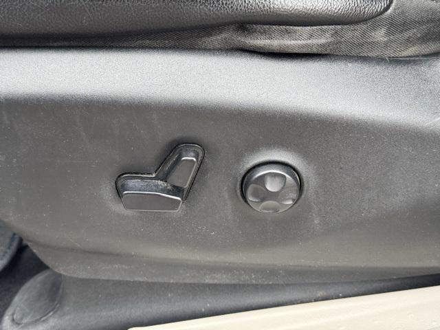 used 2018 Chrysler Pacifica car, priced at $15,788