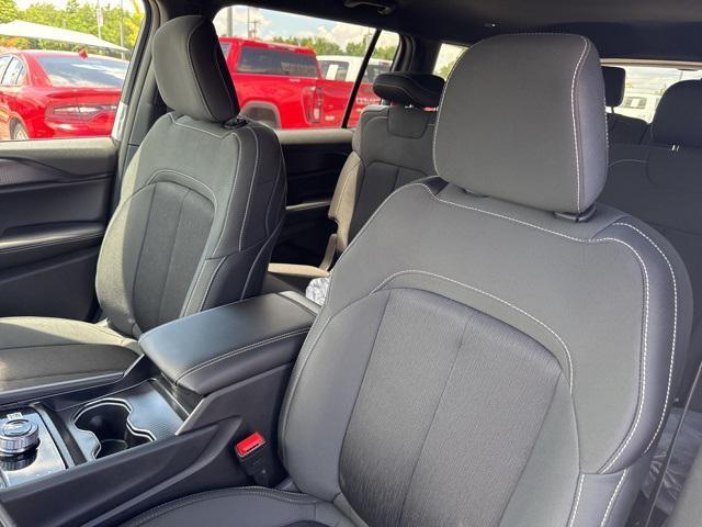 new 2025 Jeep Grand Cherokee L car, priced at $31,825