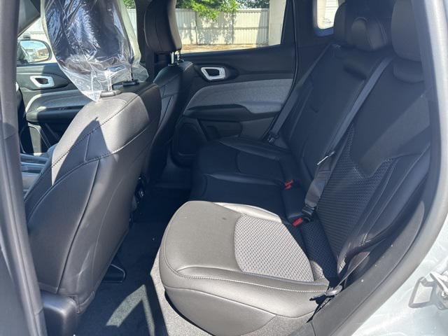 new 2025 Jeep Compass car, priced at $22,460