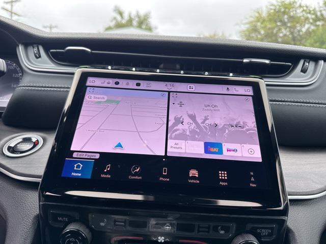 new 2025 Jeep Grand Cherokee car, priced at $38,920