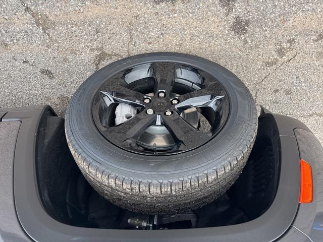 new 2025 Jeep Grand Cherokee car, priced at $38,920