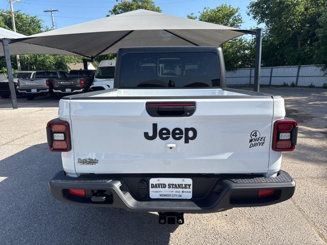 new 2025 Jeep Gladiator car, priced at $42,385