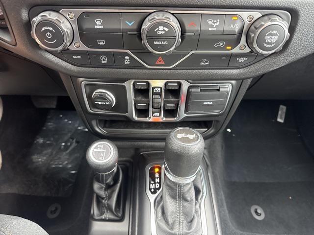 new 2026 Jeep Wrangler car, priced at $43,030