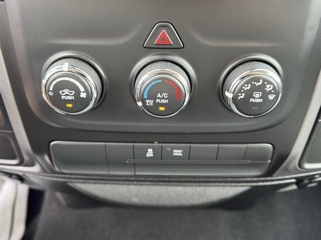 used 2022 Ram 1500 Classic car, priced at $26,988