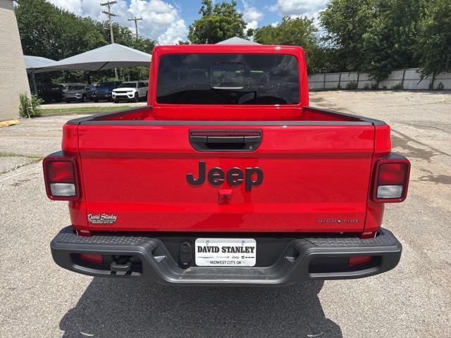 new 2025 Jeep Gladiator car, priced at $38,280