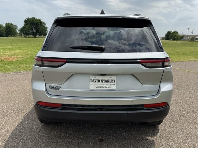 used 2024 Jeep Grand Cherokee car, priced at $31,988