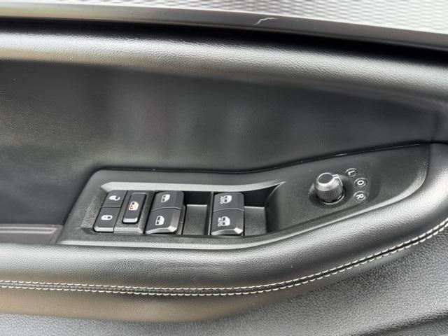 used 2024 Jeep Grand Cherokee car, priced at $31,988
