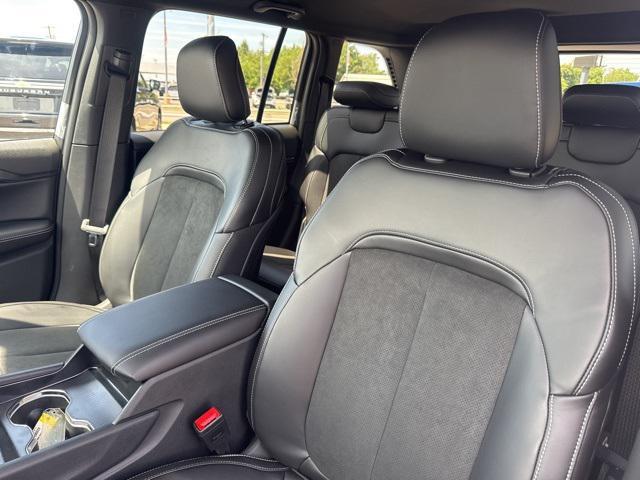 new 2025 Jeep Grand Cherokee car, priced at $35,135