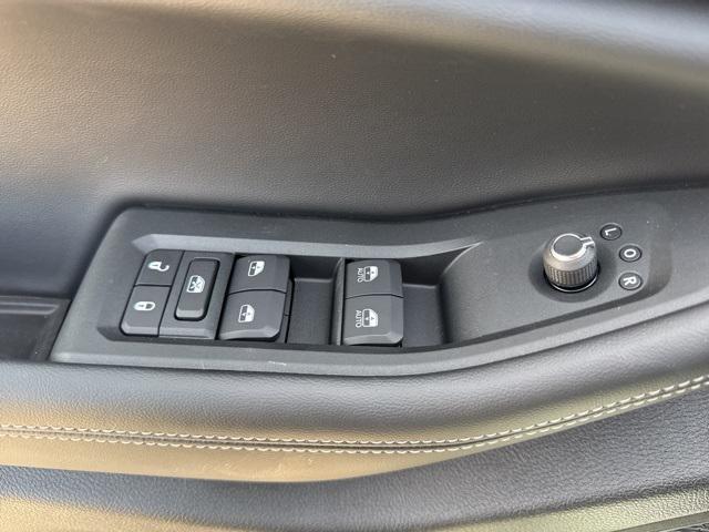 new 2025 Jeep Grand Cherokee car, priced at $35,135