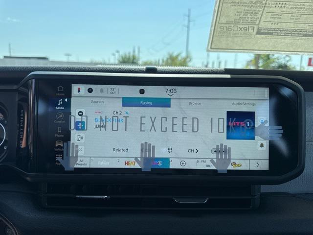 new 2025 Jeep Gladiator car, priced at $30,790