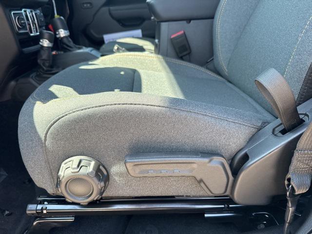 new 2025 Jeep Gladiator car, priced at $30,790