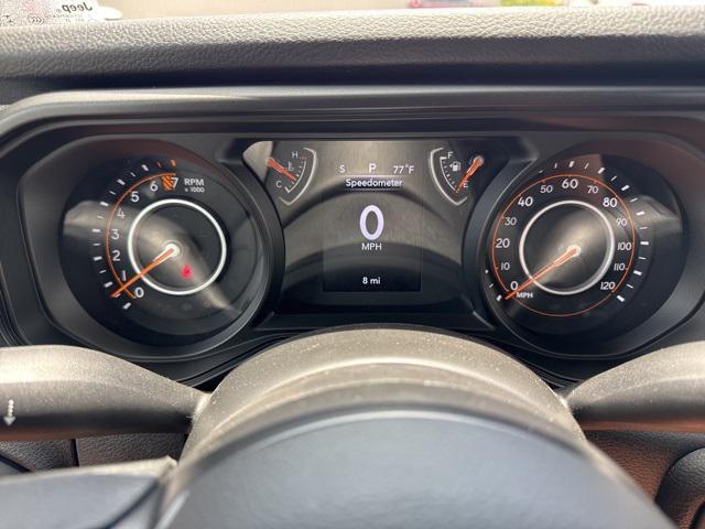 new 2025 Jeep Gladiator car, priced at $28,790