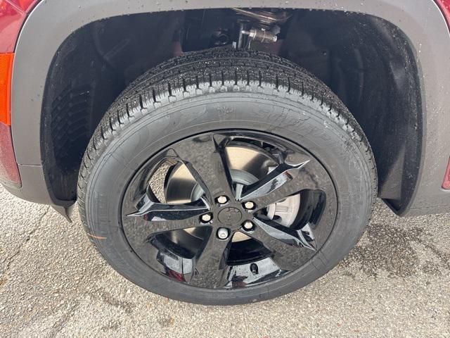 new 2025 Jeep Grand Cherokee L car, priced at $42,420