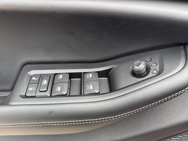 new 2025 Jeep Grand Cherokee L car, priced at $42,420