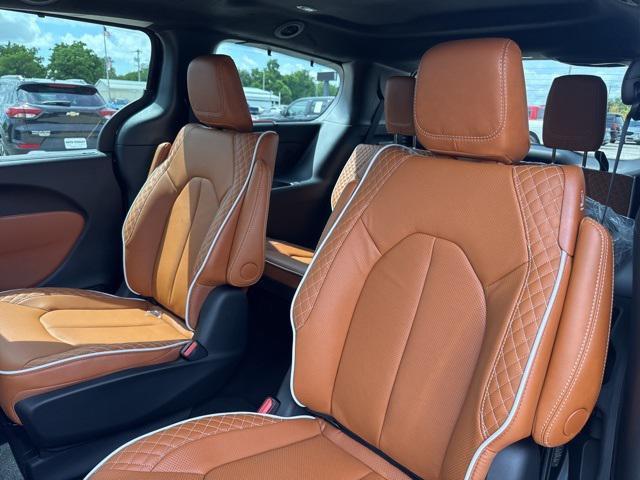 new 2025 Chrysler Pacifica car, priced at $48,630