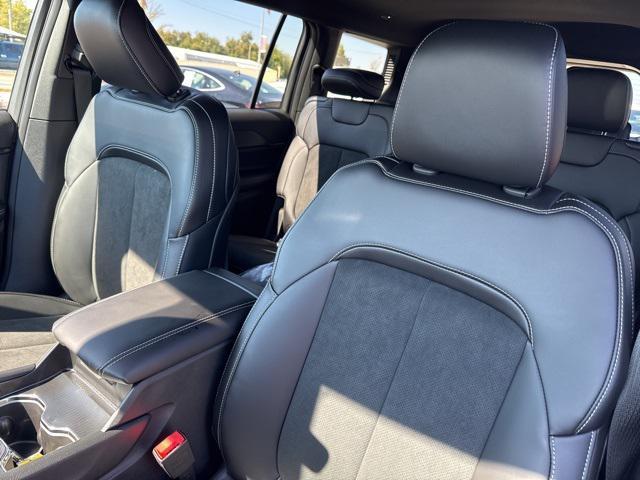 new 2025 Jeep Grand Cherokee L car, priced at $39,330