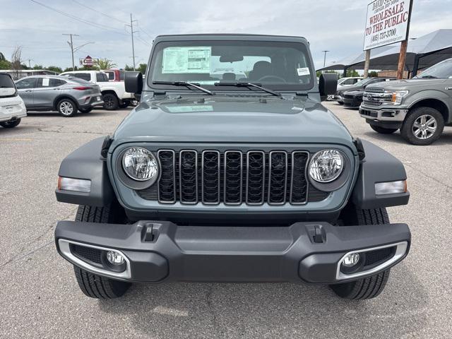 new 2025 Jeep Gladiator car, priced at $32,090