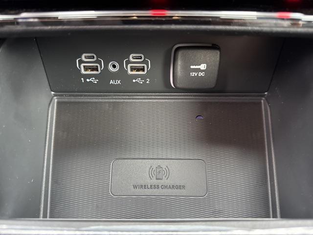 new 2025 Jeep Grand Cherokee car, priced at $37,330
