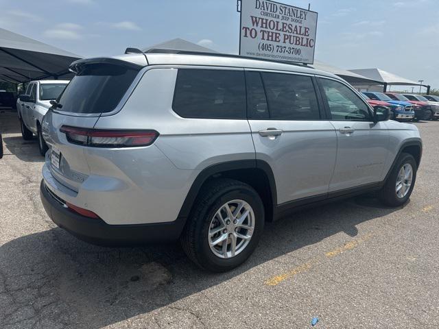 new 2024 Jeep Grand Cherokee L car, priced at $33,075