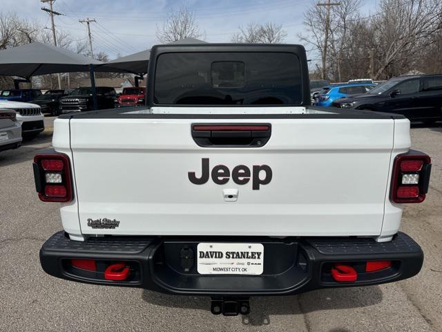 new 2024 Jeep Gladiator car, priced at $49,445