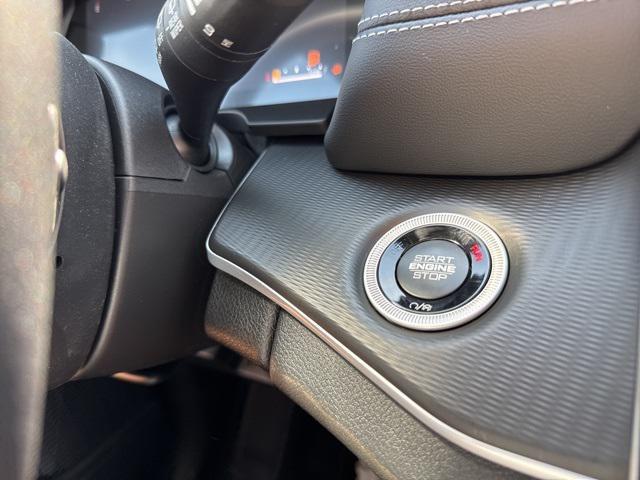 new 2025 Jeep Grand Cherokee L car, priced at $31,825