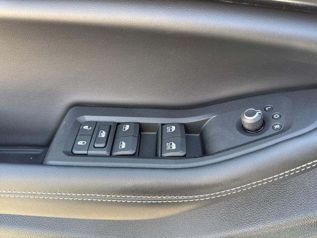 new 2025 Jeep Grand Cherokee L car, priced at $31,825