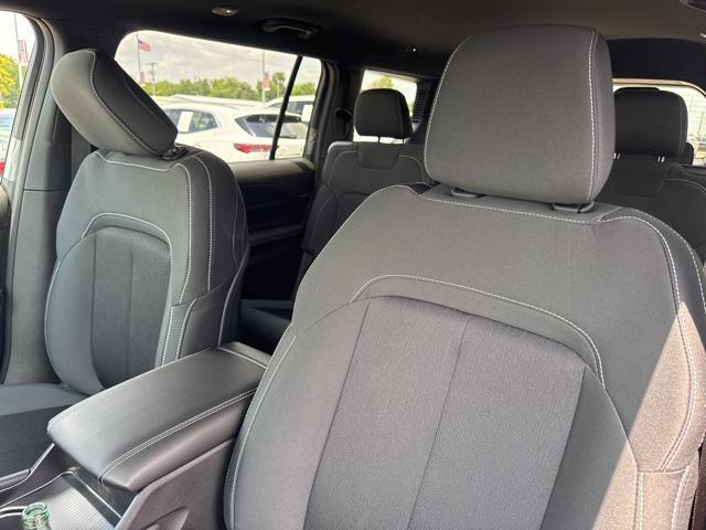new 2025 Jeep Grand Cherokee L car, priced at $31,825