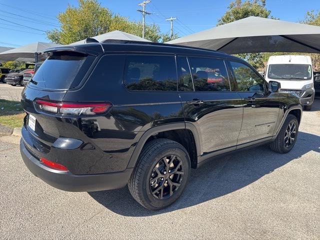 new 2025 Jeep Grand Cherokee L car, priced at $38,930