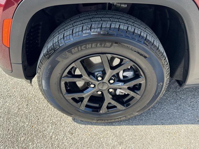 used 2025 Jeep Grand Cherokee L car, priced at $36,988