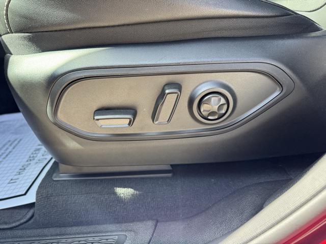 used 2025 Jeep Grand Cherokee L car, priced at $36,988