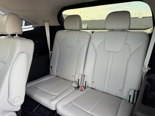 used 2024 Kia Sorento car, priced at $29,988