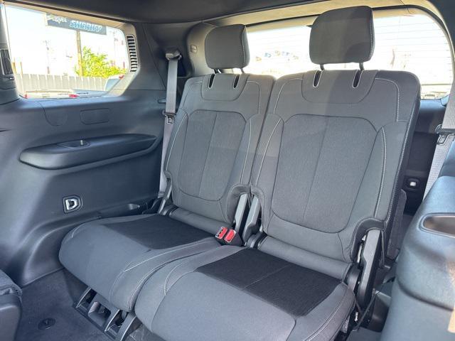 new 2025 Jeep Grand Cherokee L car, priced at $33,825