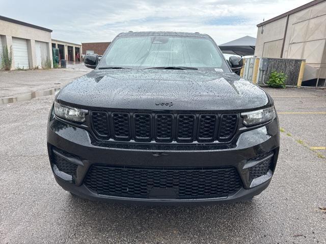 new 2025 Jeep Grand Cherokee car, priced at $36,130